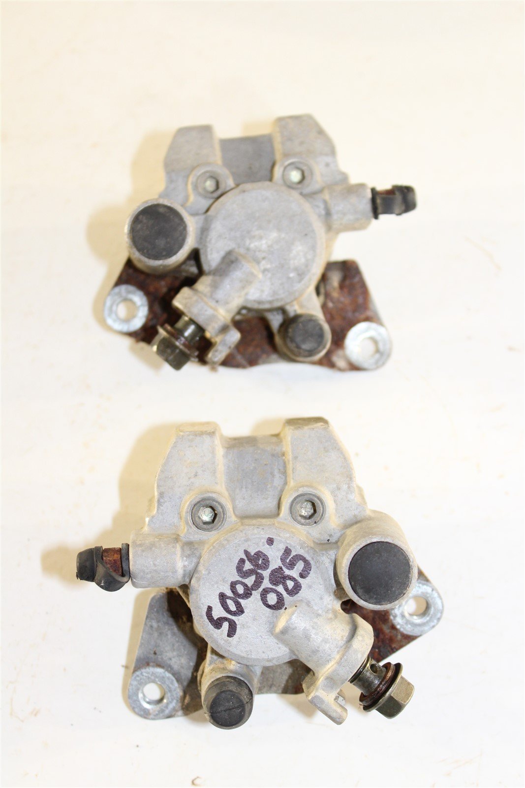 2000 Yamaha Grizzly 600 Front Brake Caliper Left Right
