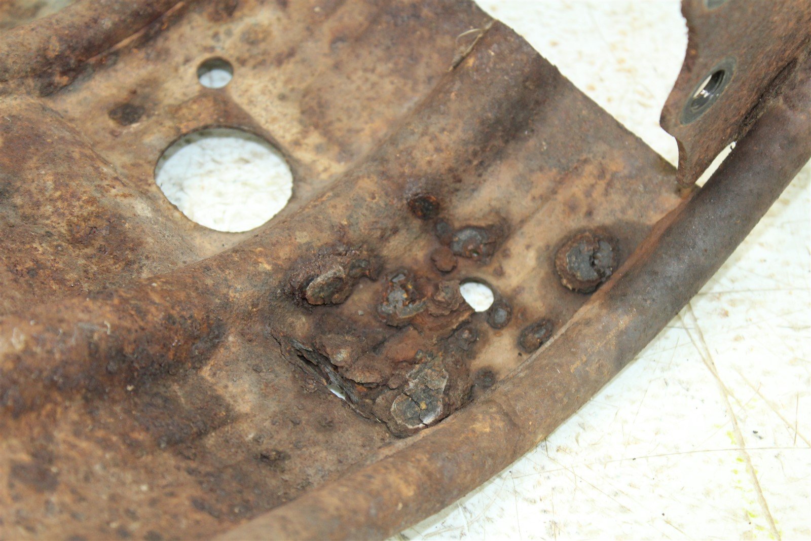 1986 Yamaha Moto 4 225 Skid Plate Engine Swing Arm Guard