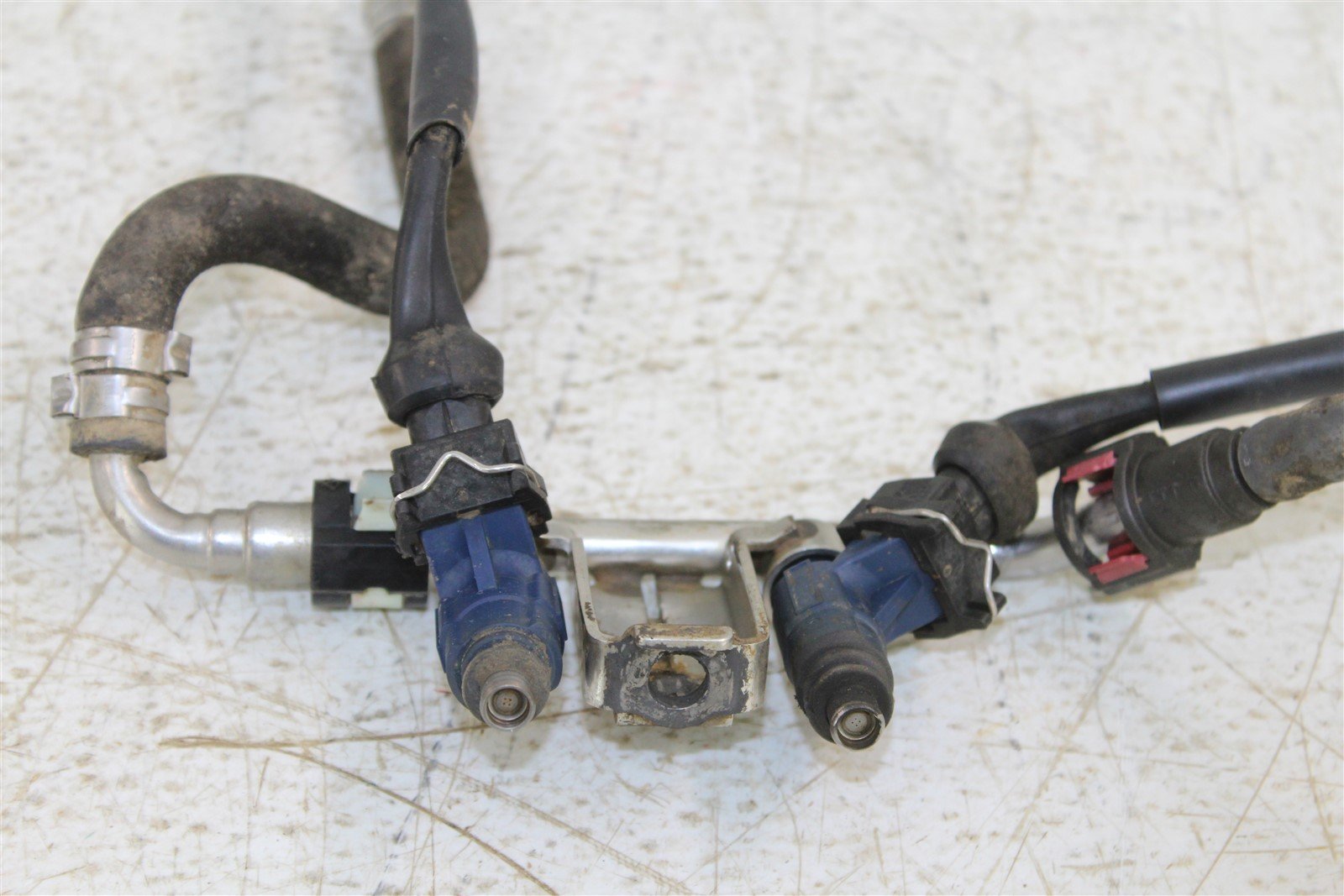 2008 Polaris Sportsman 800 Fuel Rail Injector