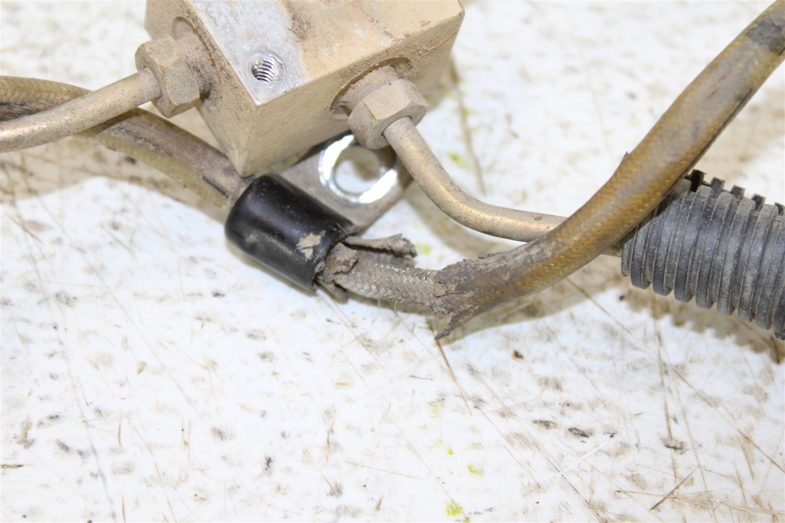 2008 Polaris Sportsman 800 Front Brake Hose Line