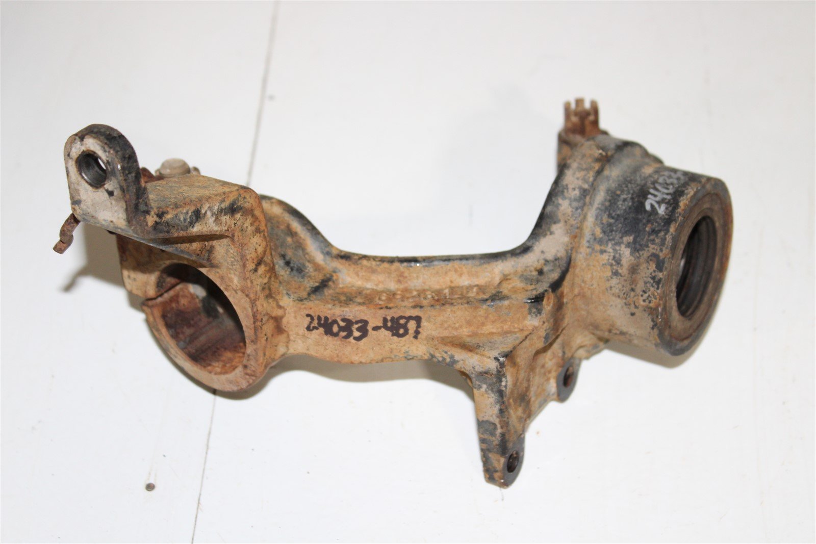 1997 Kawasaki Prairie 400 4x4 Left Knuckle Control Arm Mount