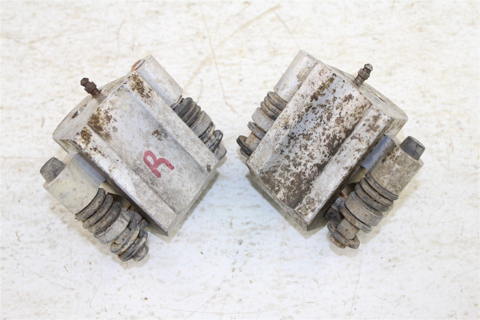 1997 Polaris Sport 400L Front Brake Calipers Left Right