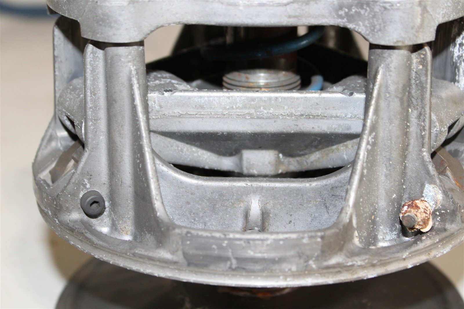 2000 Polaris Xplorer 250 4x4 Primary Drive Clutch Spring