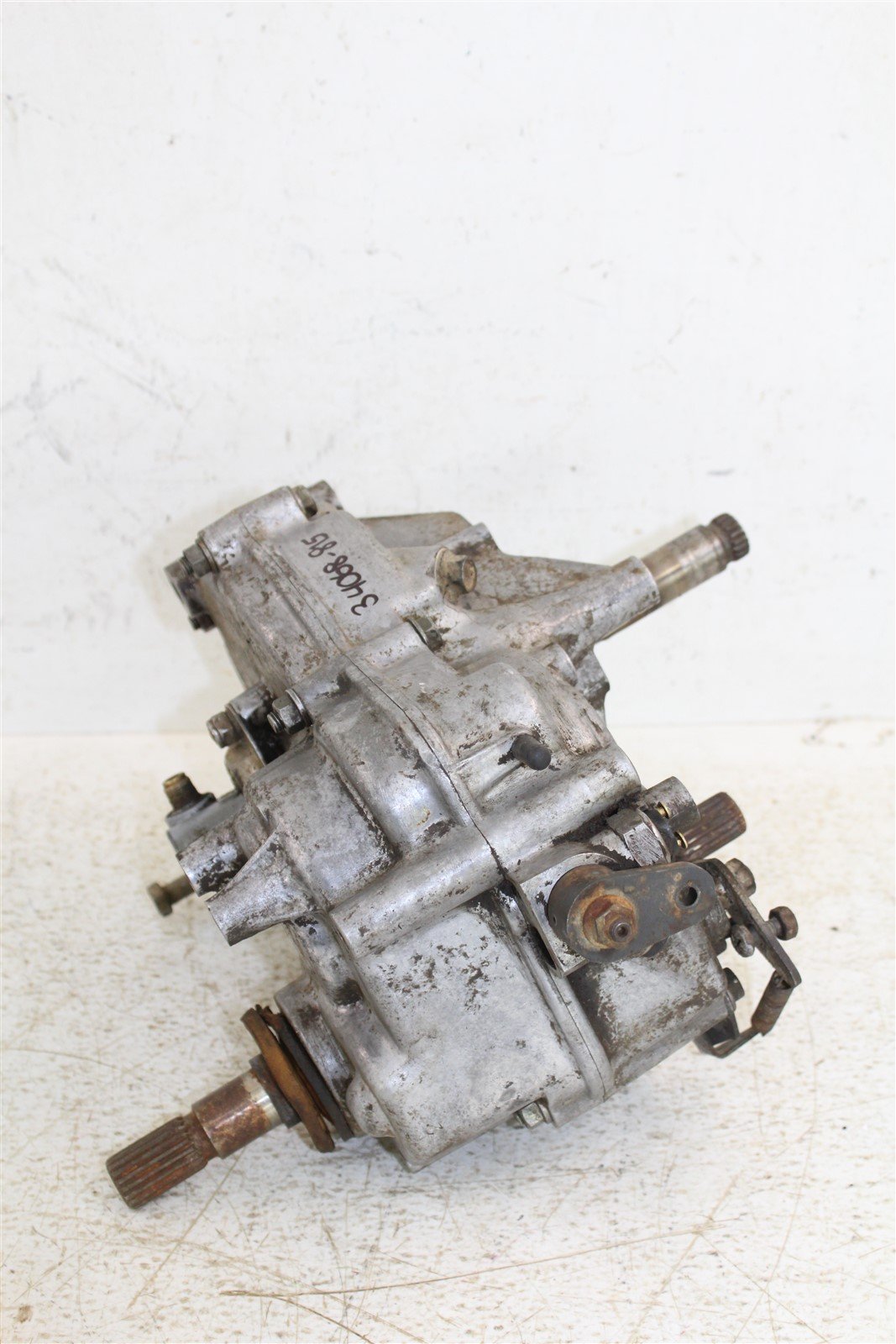 1992 Polaris Trailboss 350L 4x4 Transmission Gear Box Case