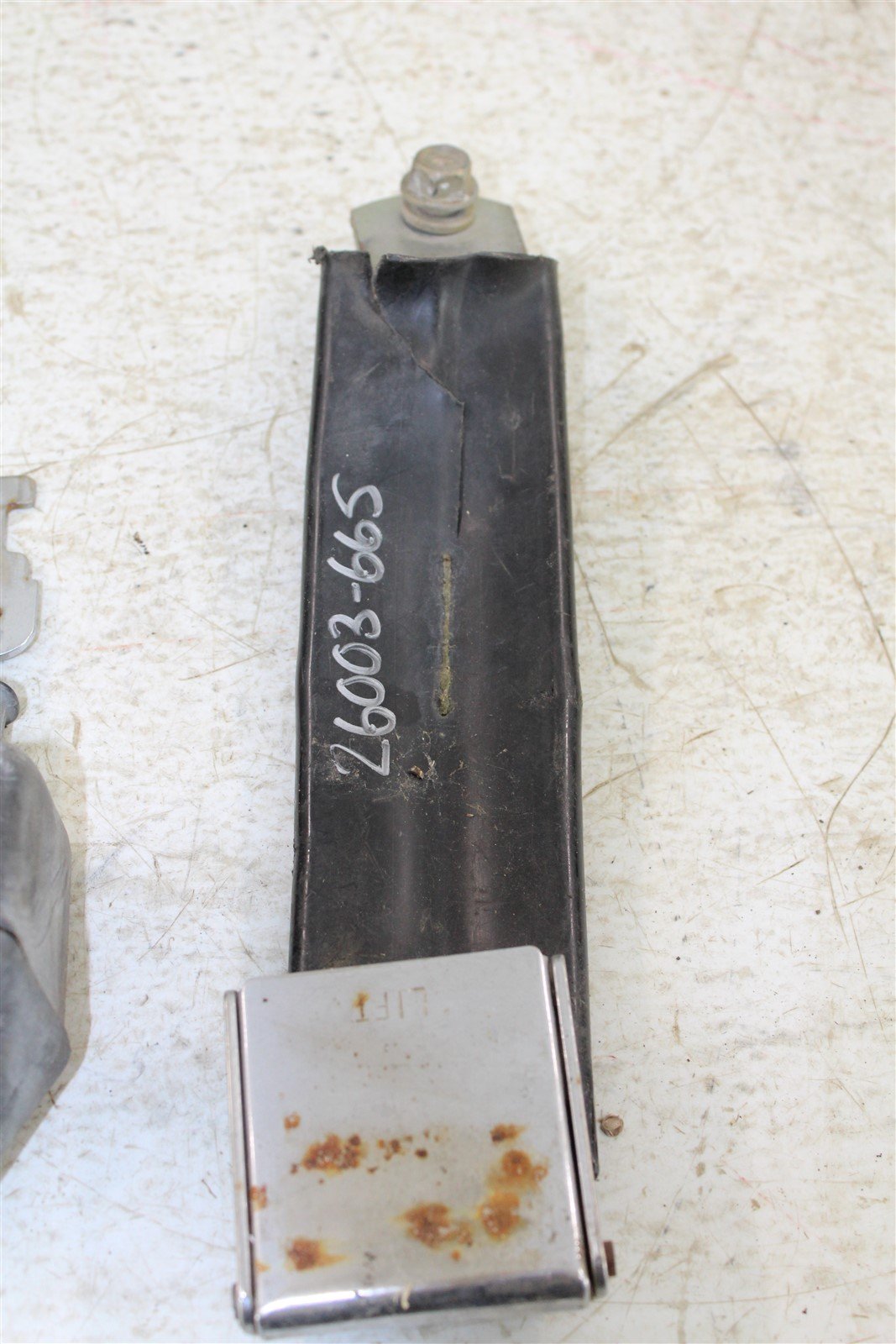 2001 Kawasaki Mule 520 Seat Belts & Buckles Driver Passenger