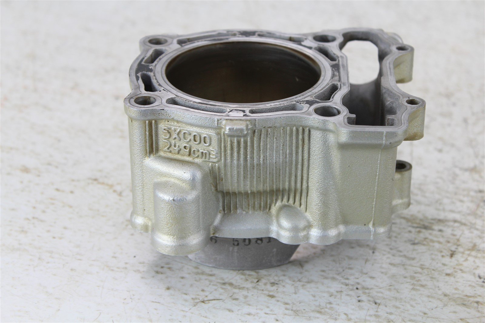 2006 Yamaha YZ 250F Engine Cylinder Jug