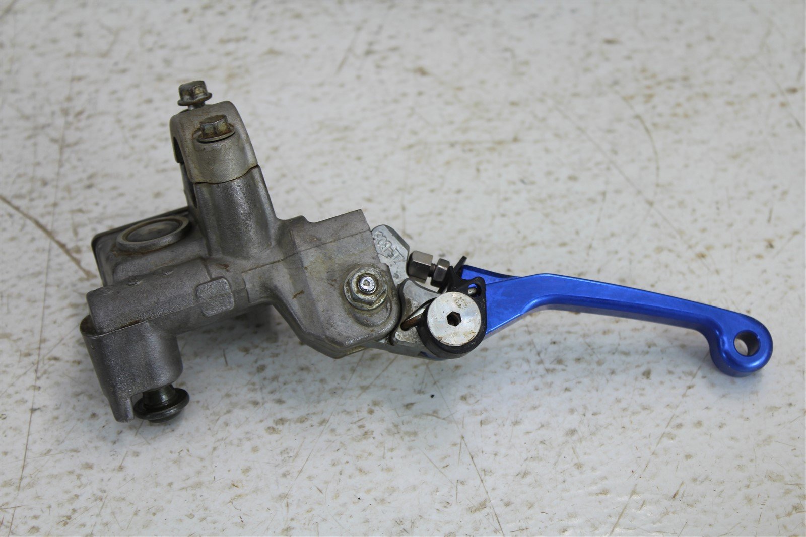 2006 Yamaha YZ 250F Front Brake Master Cylinder Reservoir