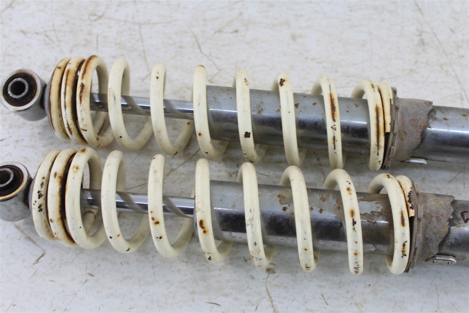 2001 Yamaha Blaster YFS 200 Front Shocks Spring Absorber Left Right