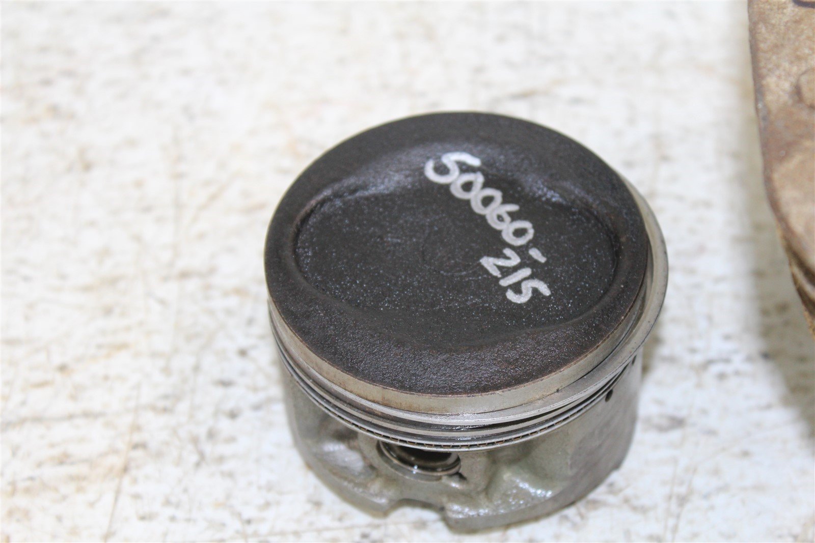 2002 Yamaha Bear Tracker 250 Engine Cylinder Jug Piston