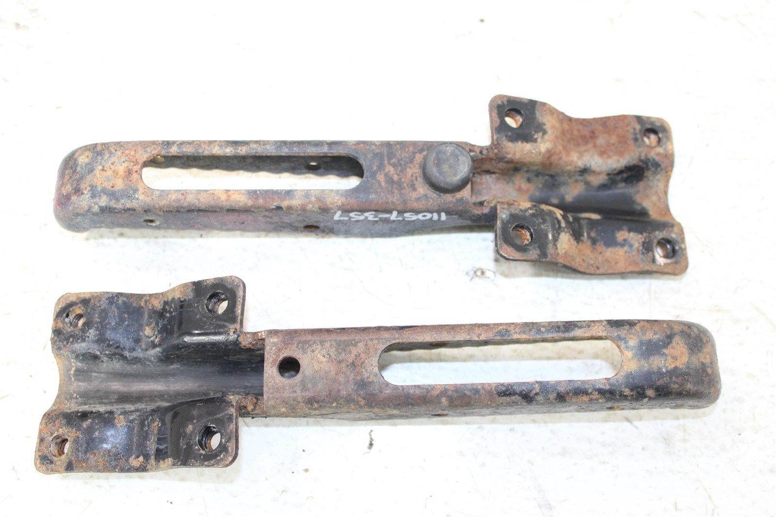 1986 Honda TRX 200SX Foot Pegs Rests Set Left Right
