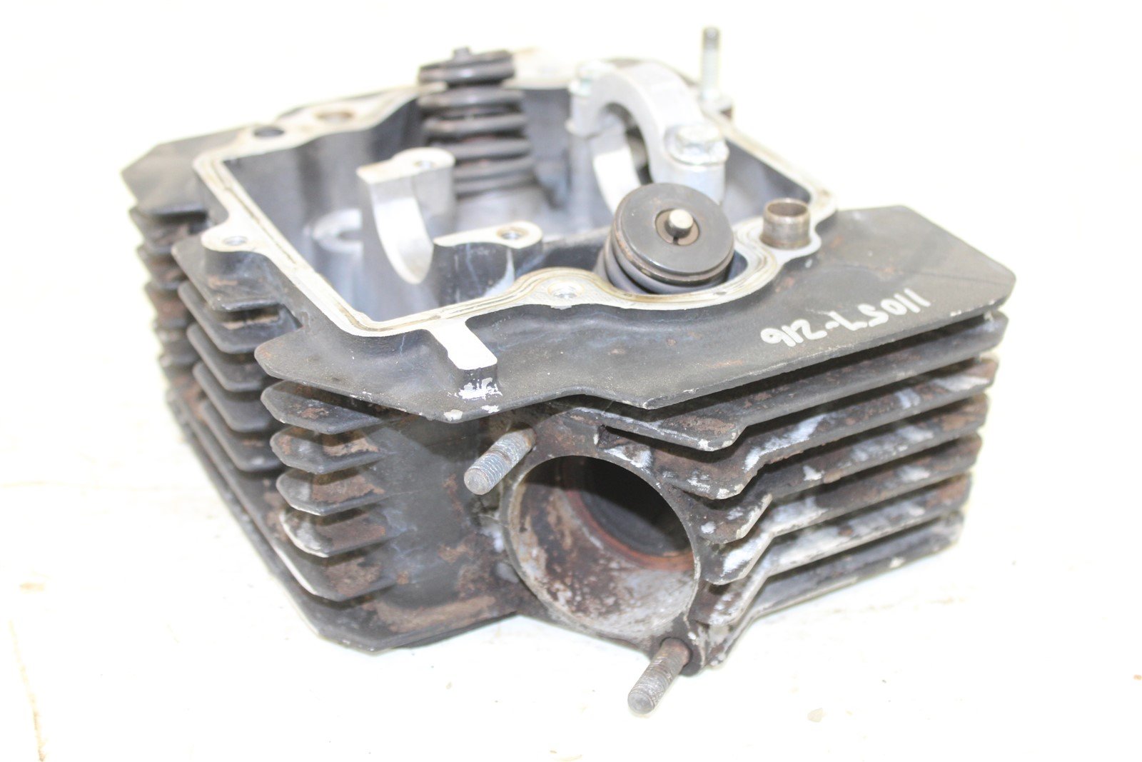 1986 Honda TRX 200SX Cylinder Head Valve Cover Intake Exhaust