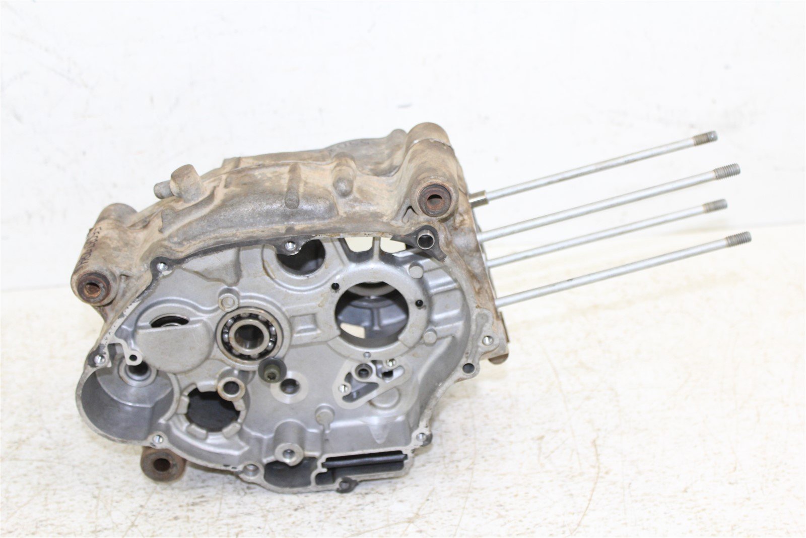 2002 Yamaha TTR 90 Engine Cases Crankcase Motor Left Right