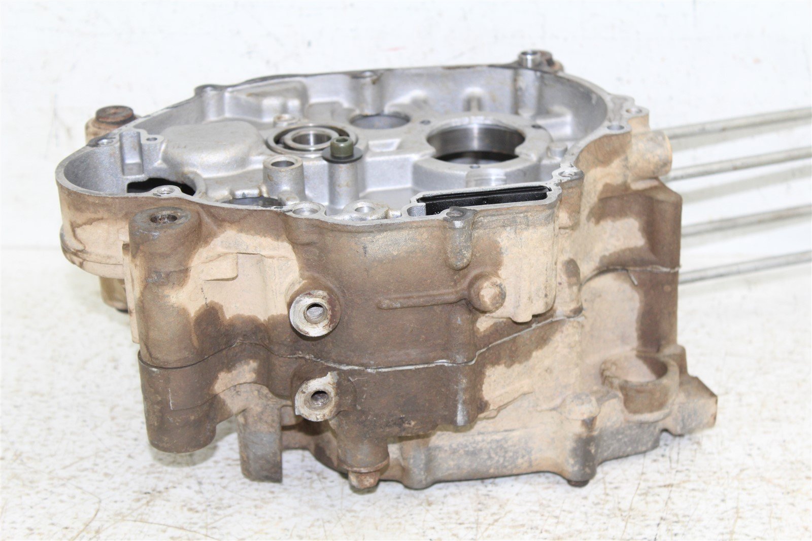 2002 Yamaha TTR 90 Engine Cases Crankcase Motor Left Right