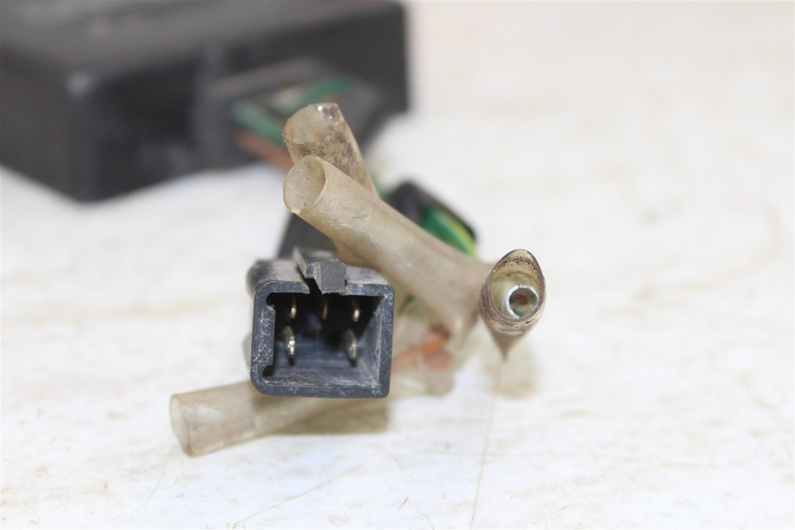 1982 Honda V45 Sabre VF750S Stop & Taillight Relay