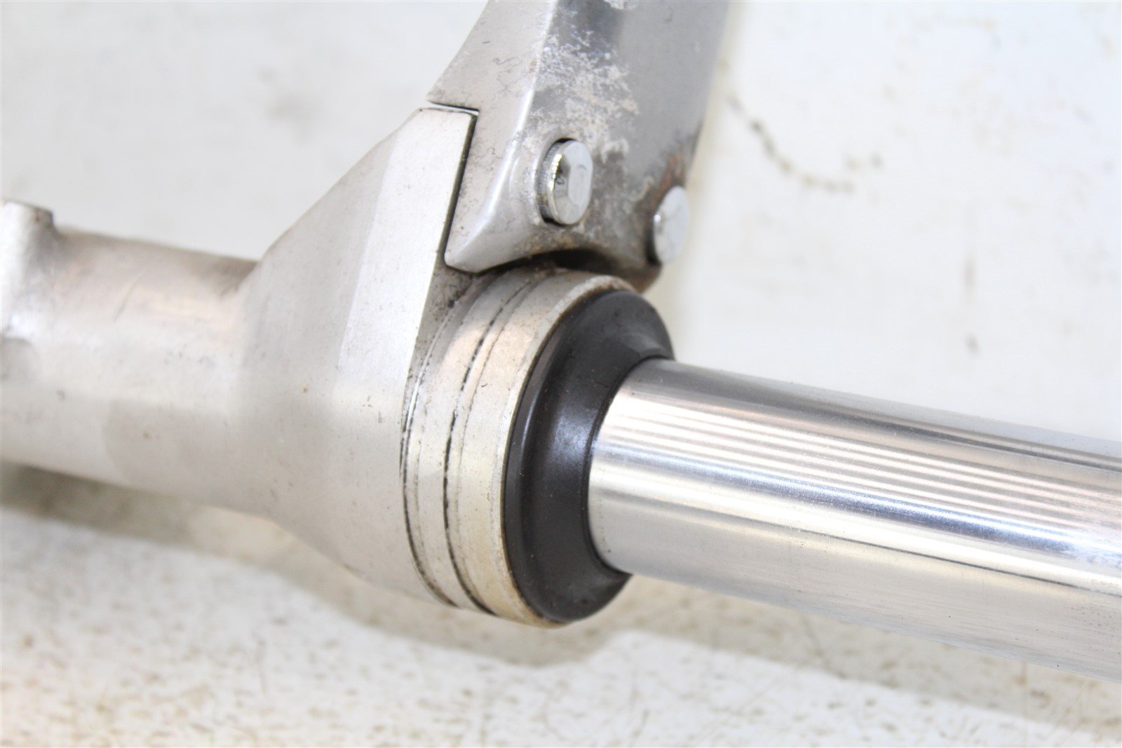 1982 Honda V45 Sabre VF750S Fork Tubes Front Suspension Triple Clamps