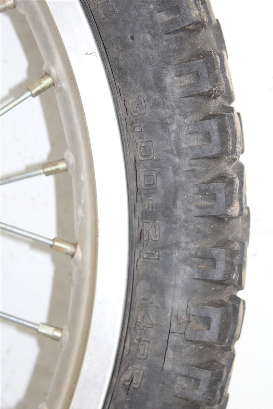 1987 Honda XL 250R Front Wheel Rim Hub