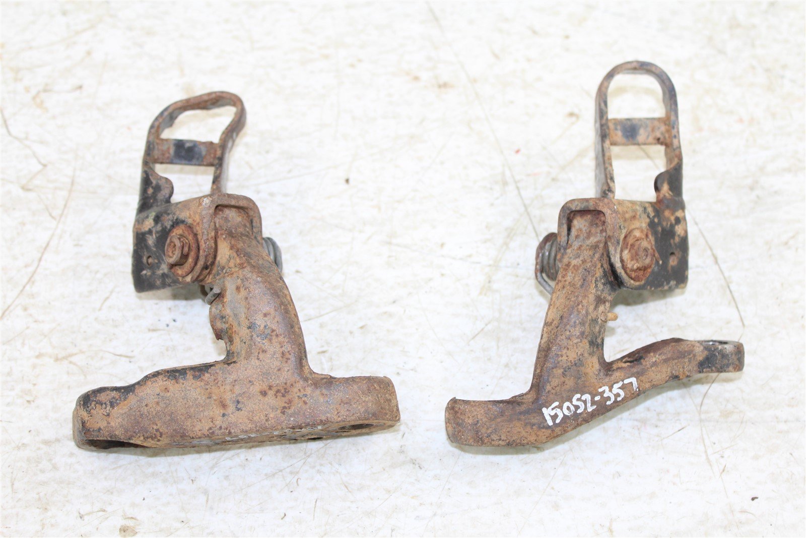 1987 Honda XL 250R Foot Pegs Set Hardware Springs Rests