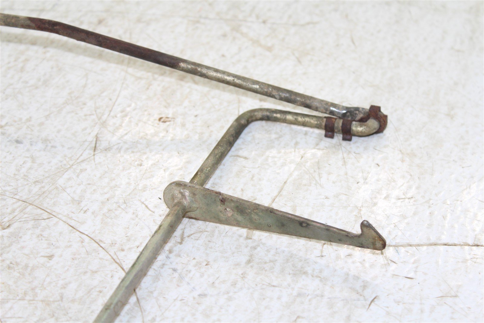 2002 Arctic Cat 400 4x4 Manual Seat Latch lever