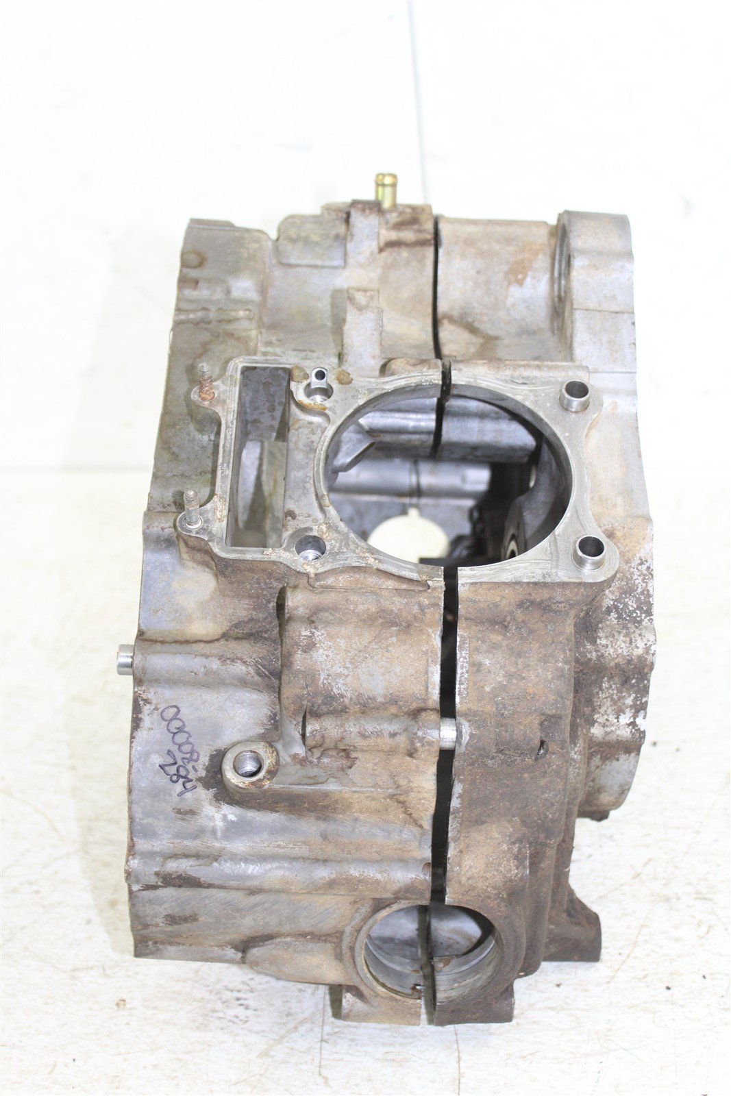 2002 Arctic Cat 400 4x4 Manual Engine Cases Crankcase Left Right