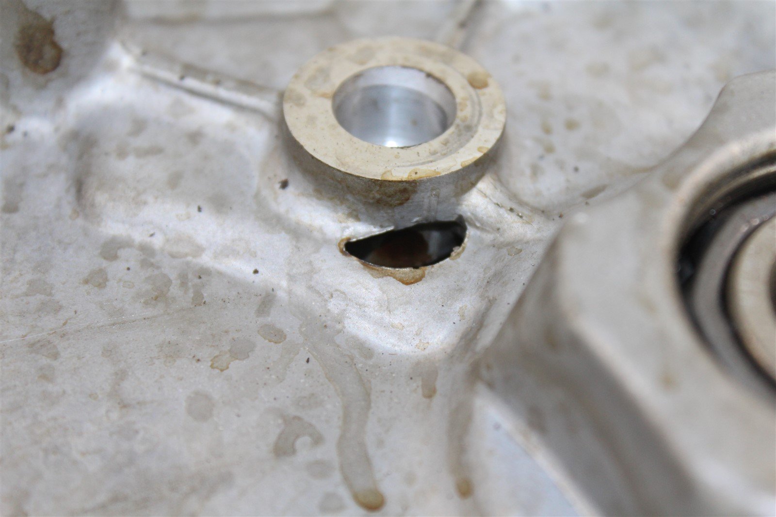 2002 Arctic Cat 400 4x4 Manual Engine Cases Crankcase Left Right