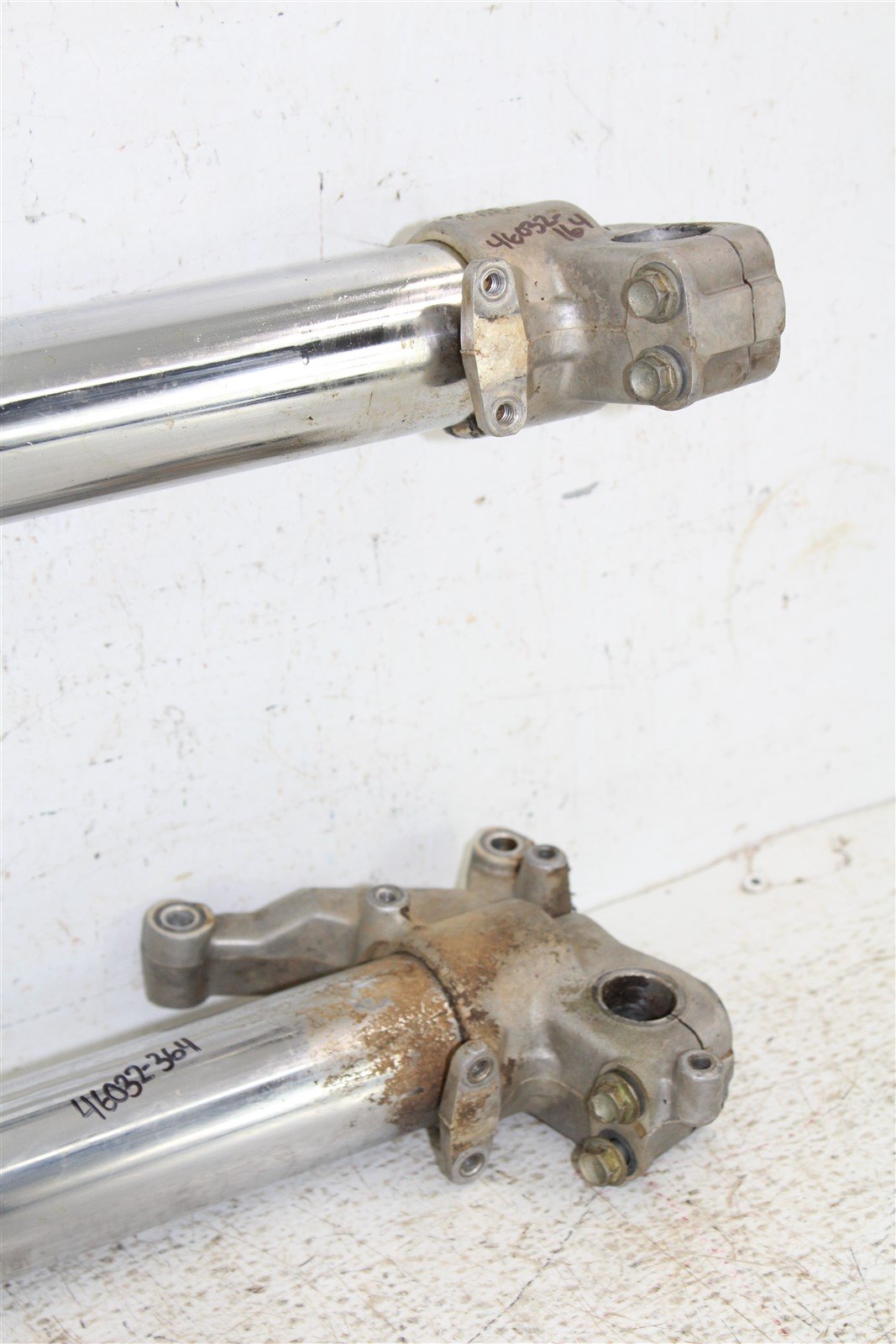 2001 Suzuki RM 125 Fork Tubes Front Suspension Triple Clamps