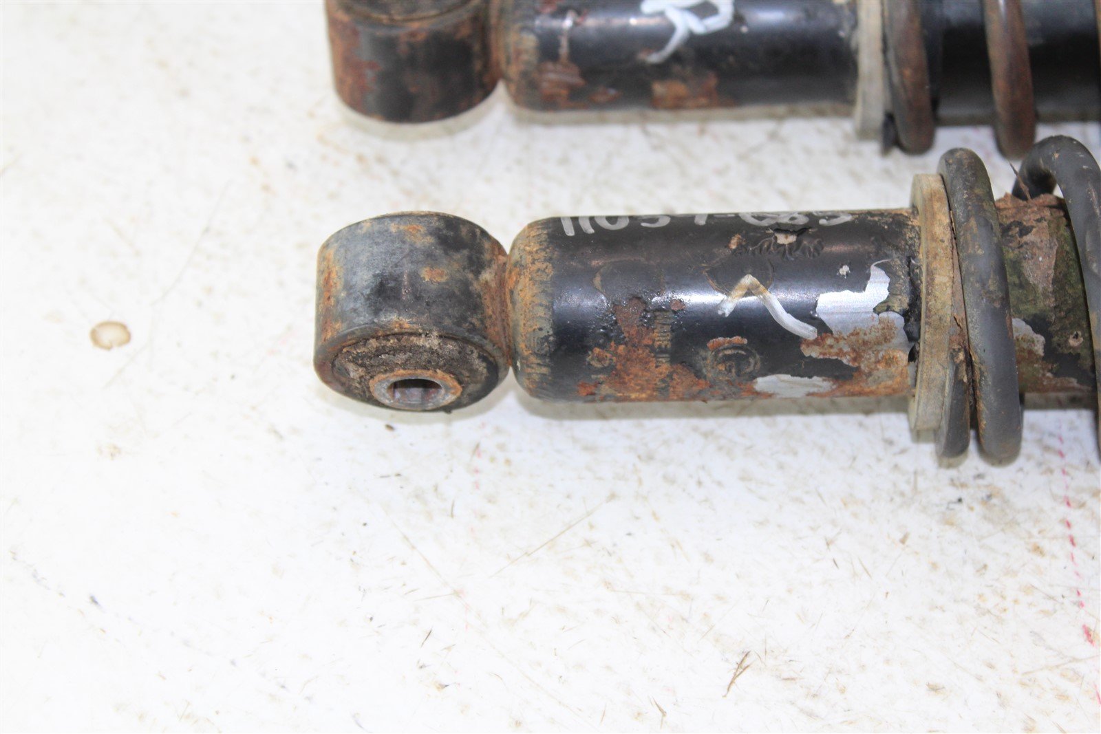 1991 Honda Fourtrax 300 4x4 Front Shocks Spring Absorber Left Right