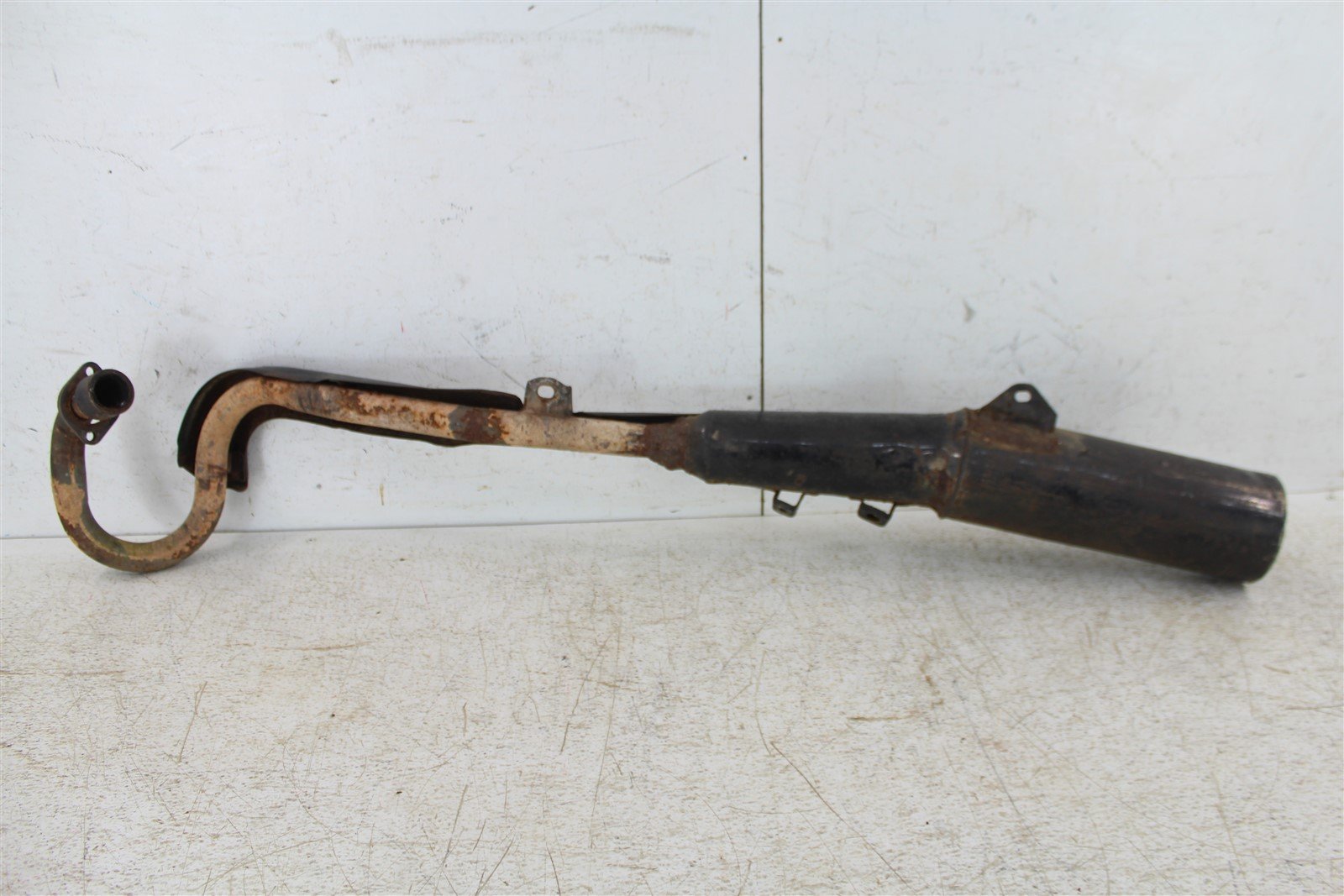 1989 Honda Fourtrax TRX 300 2x4 Exhaust Head Pipe Silencer Muffler