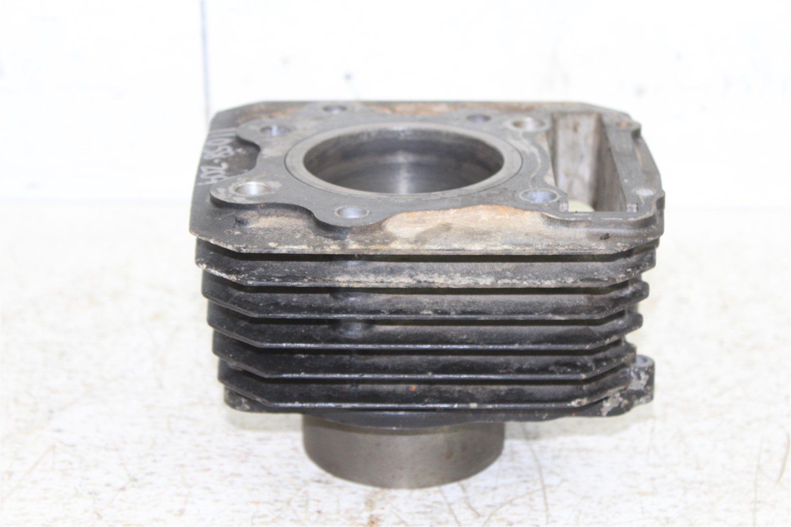 1989 Honda Fourtrax TRX 300 2x4 Engine Cylinder Jug