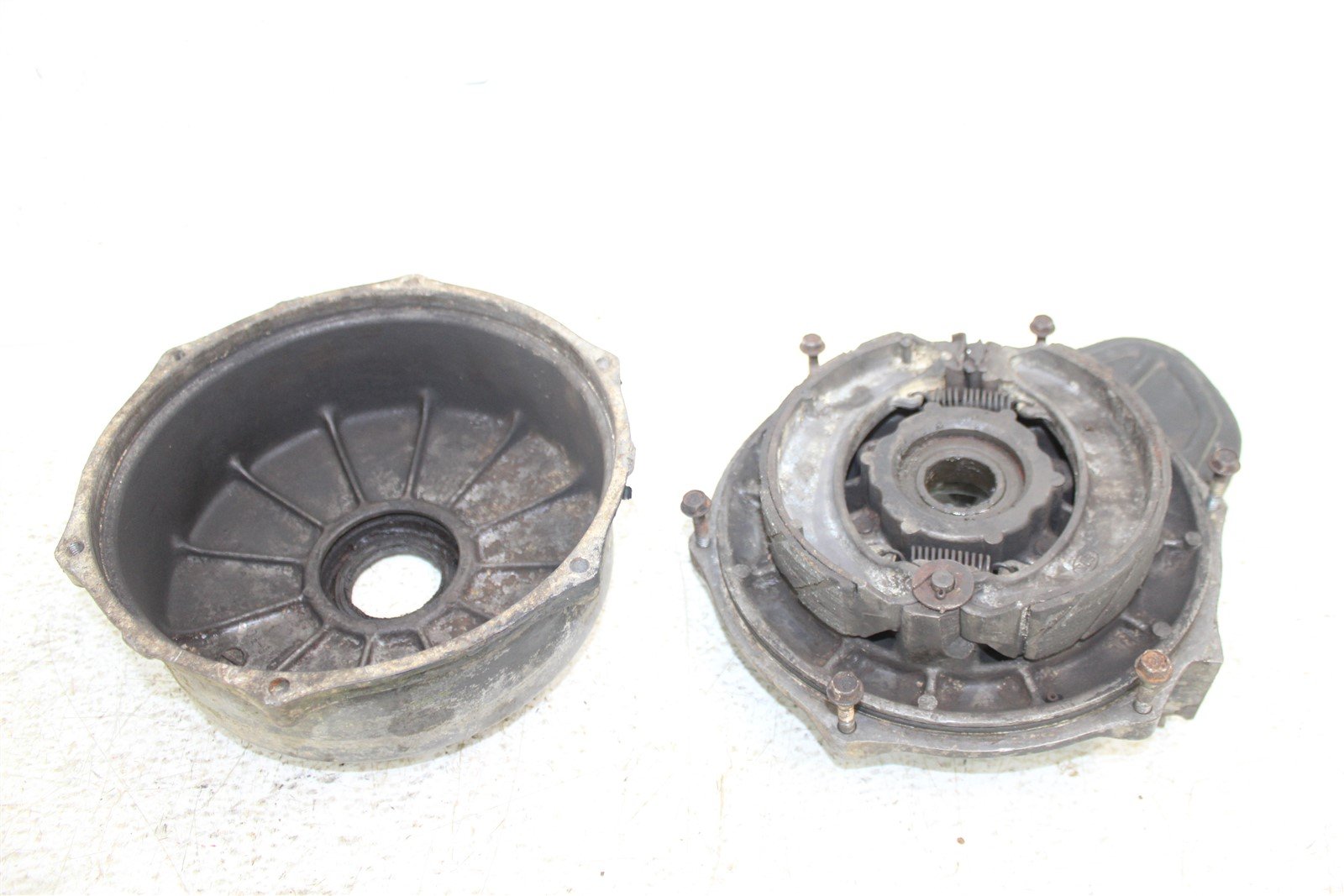 1986 Honda Fourtrax TRX 250 2x4 Rear Brake Drum Panel Hub Backing Plate w/ Cover