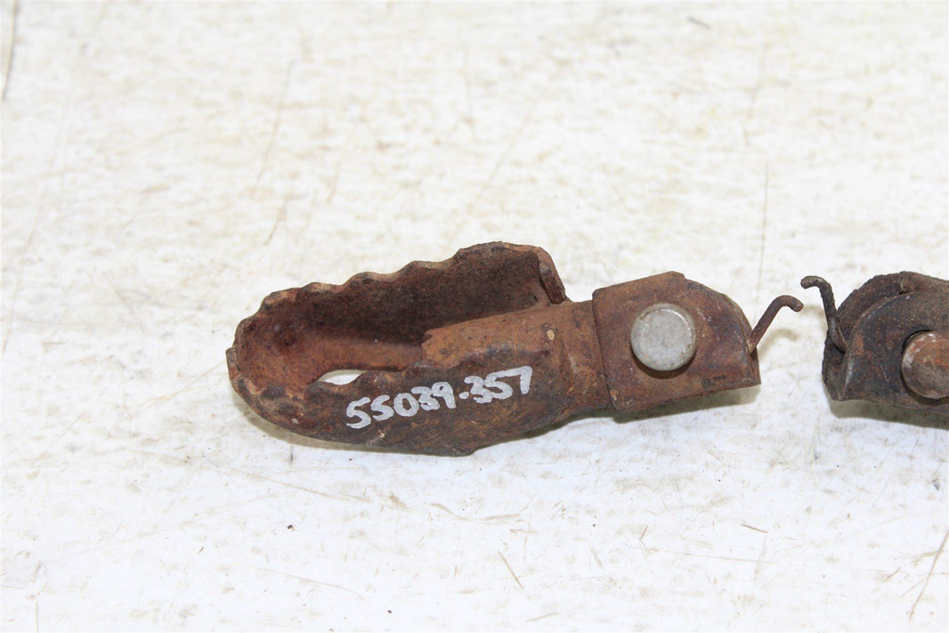 1978 Yamaha DT 175 Enduro Foot Pegs Set Hardware Springs Rests