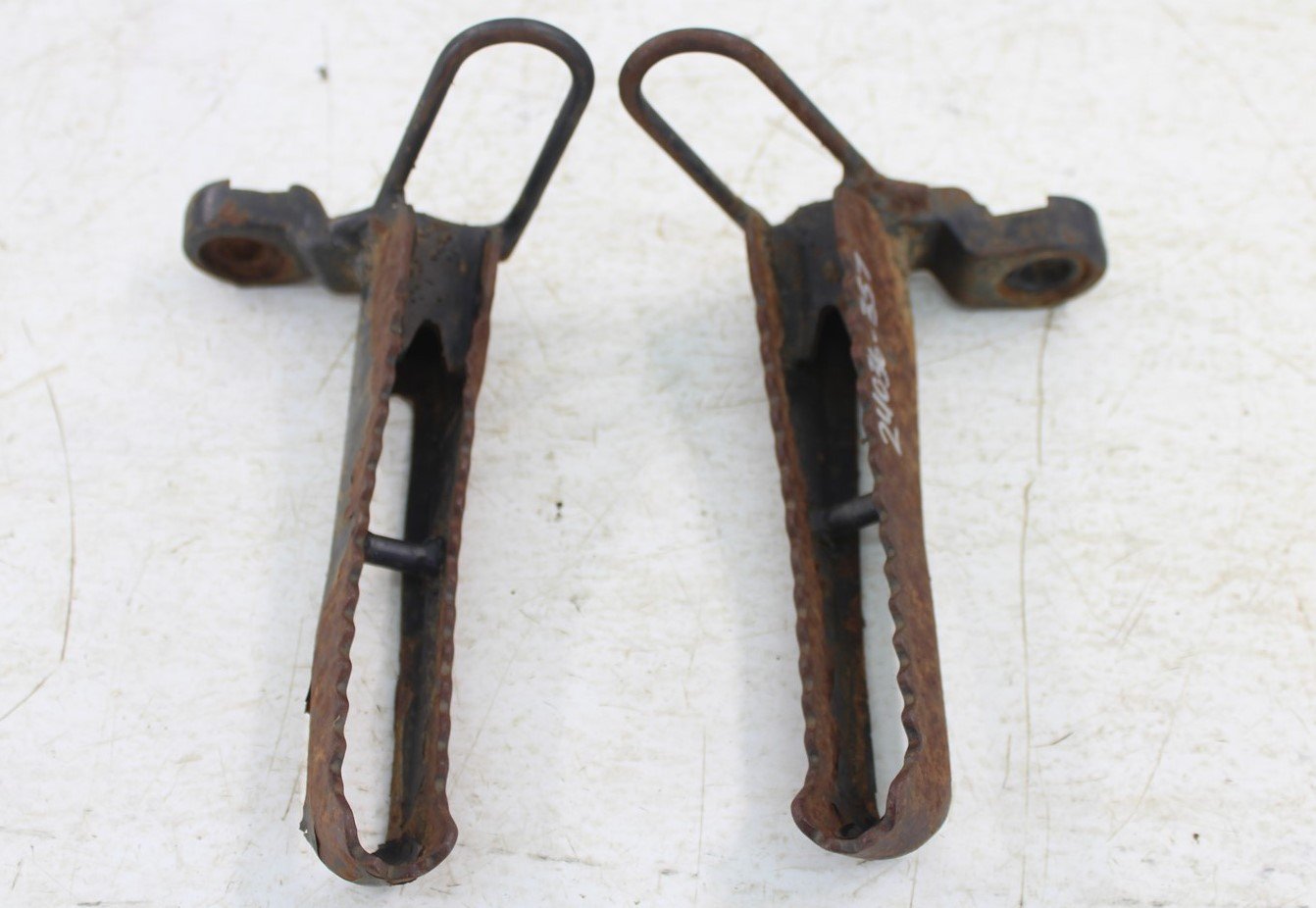 2003 Kawasaki Mojave 250 Foot Pegs Rests Set Left Right