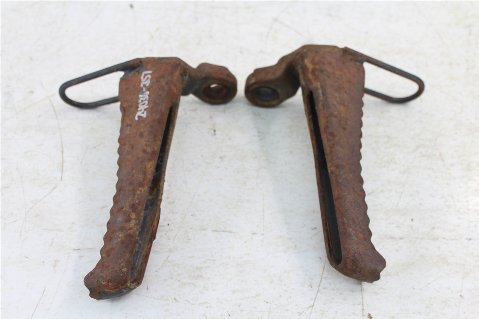 2003 Kawasaki Mojave 250 Foot Pegs Rests Set Left Right