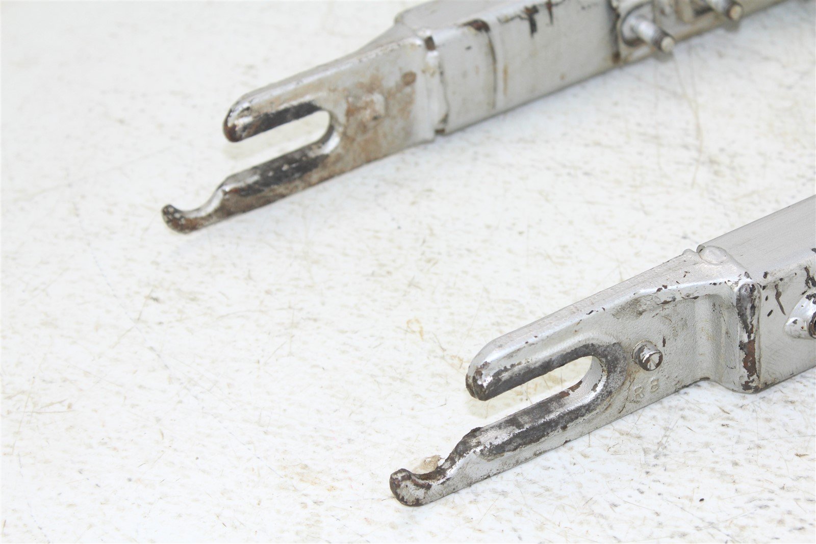 2002 Honda XR 200R Swingarm