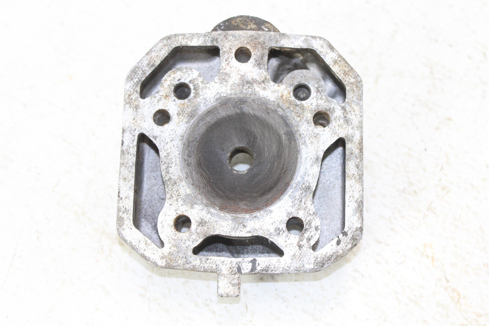 1987 Kawasaki KX 125 Cylinder Head Cover Dome