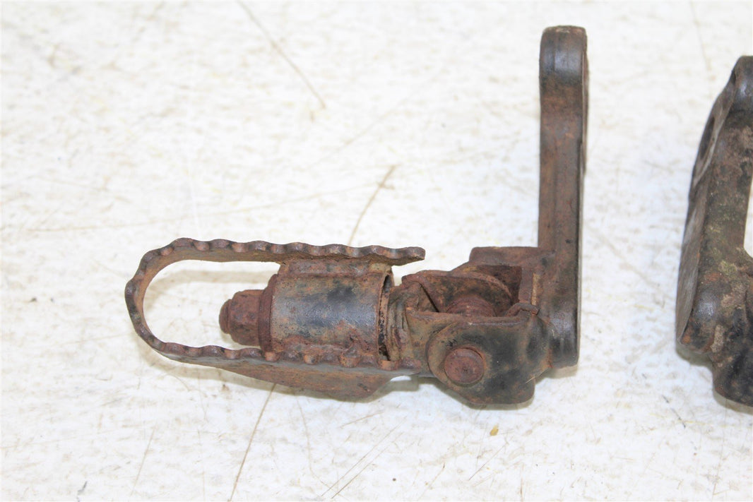 1986 Suzuki SP 200 Foot Pegs w/ Mounts Set Hardware Springs Rests