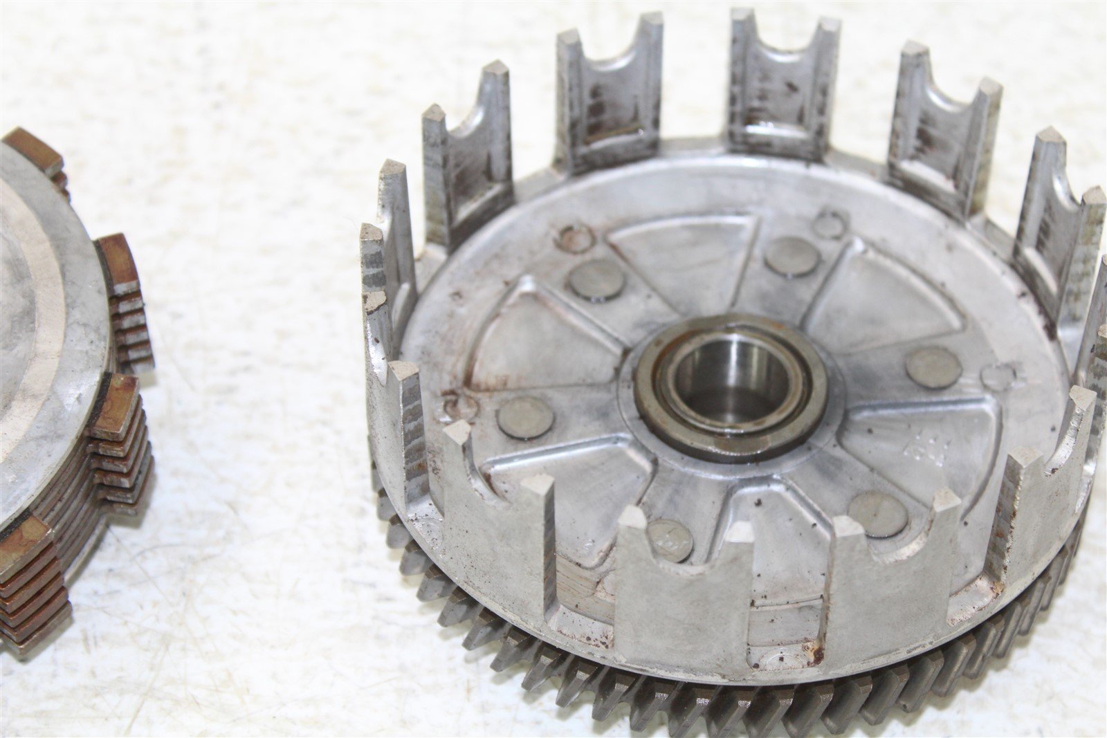 1986 Suzuki SP 200 Clutch Basket Inner Hub Pressure Plate