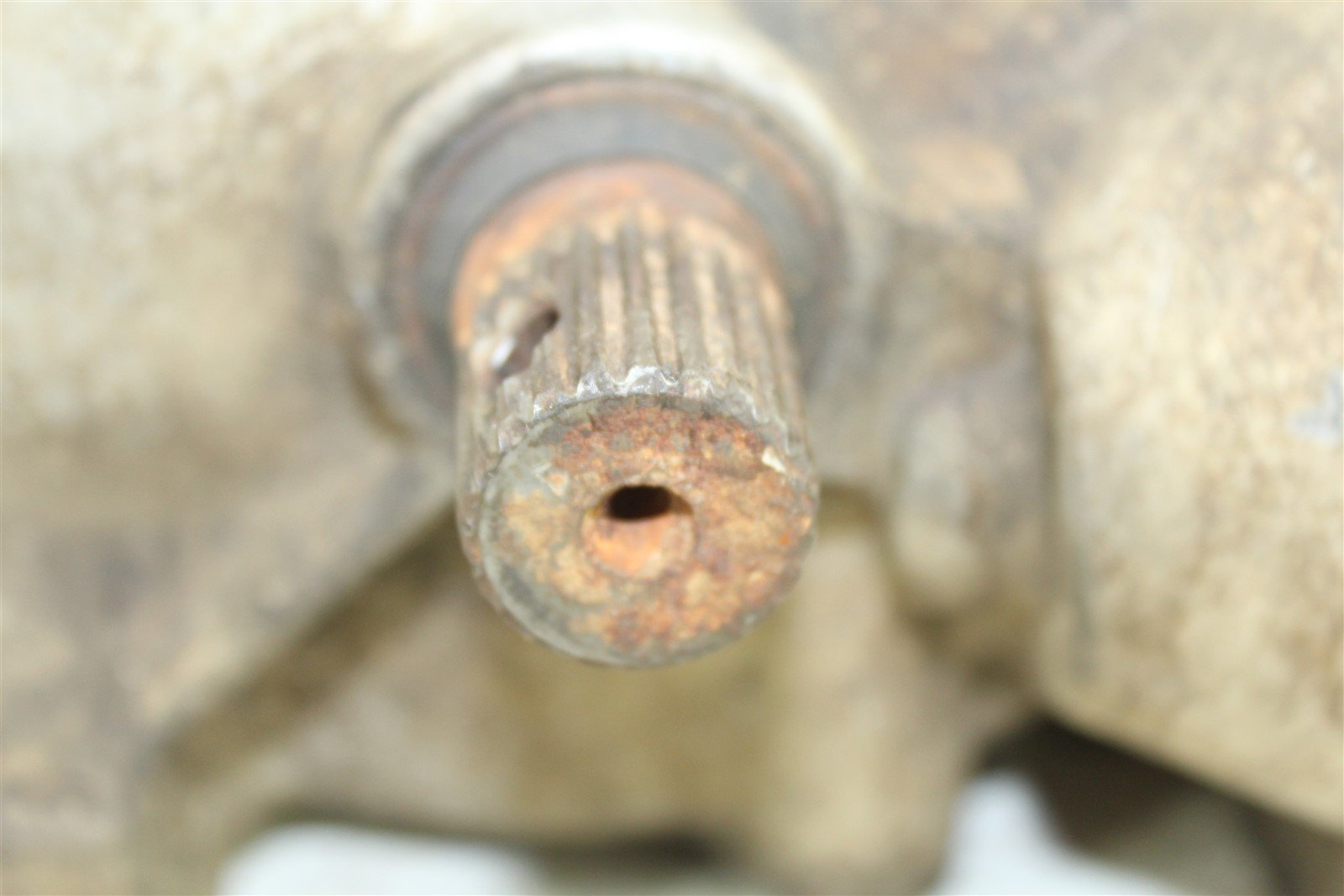 2001 Polaris Magnum 325 4x4 Front Differential