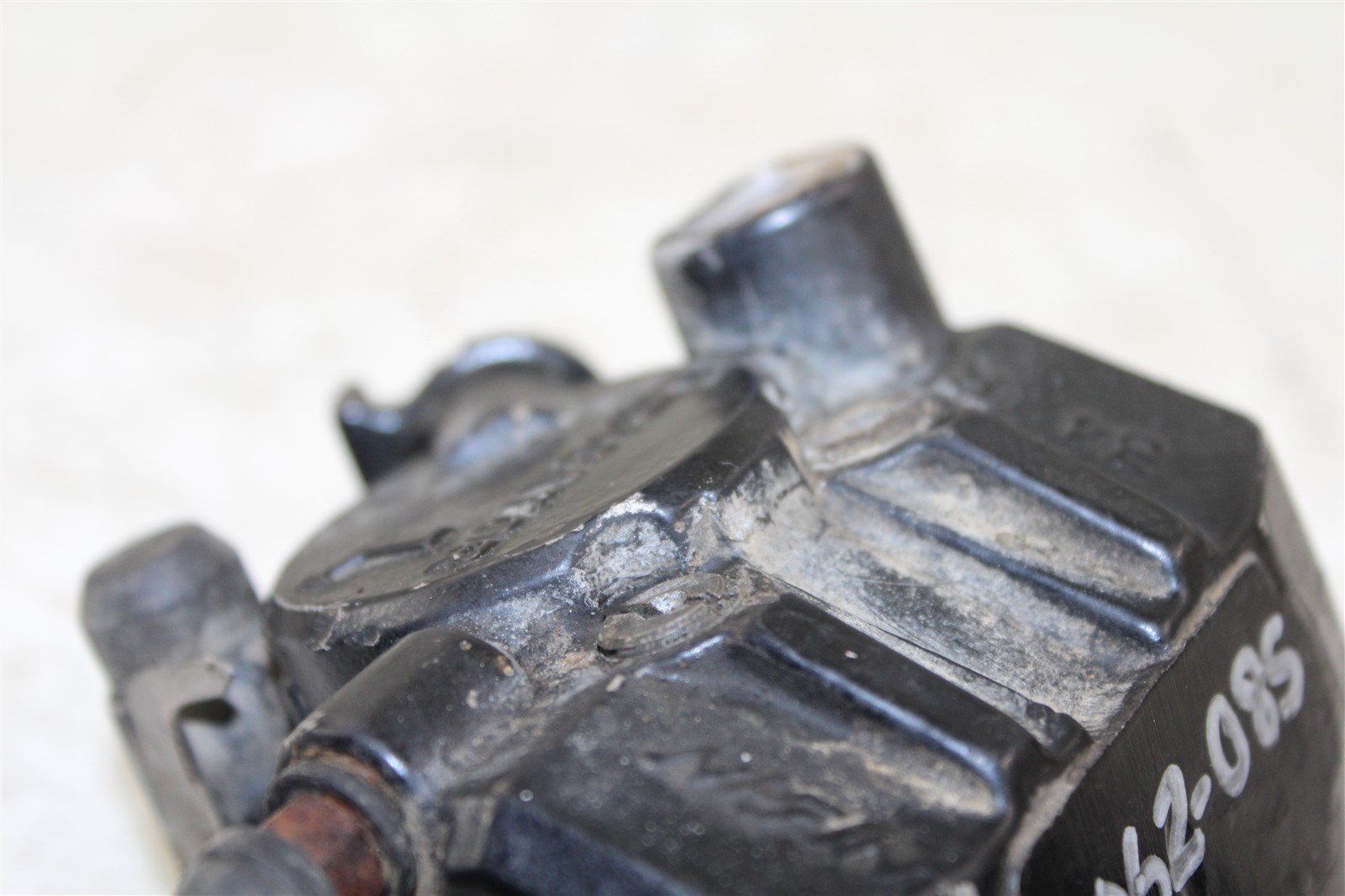 1992 Honda TRX 250X Front Brake Calipers Left Right