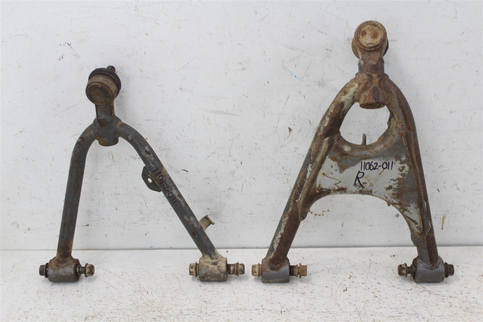 1992 Honda TRX 250X Front Right Control A Arms Upper Lower