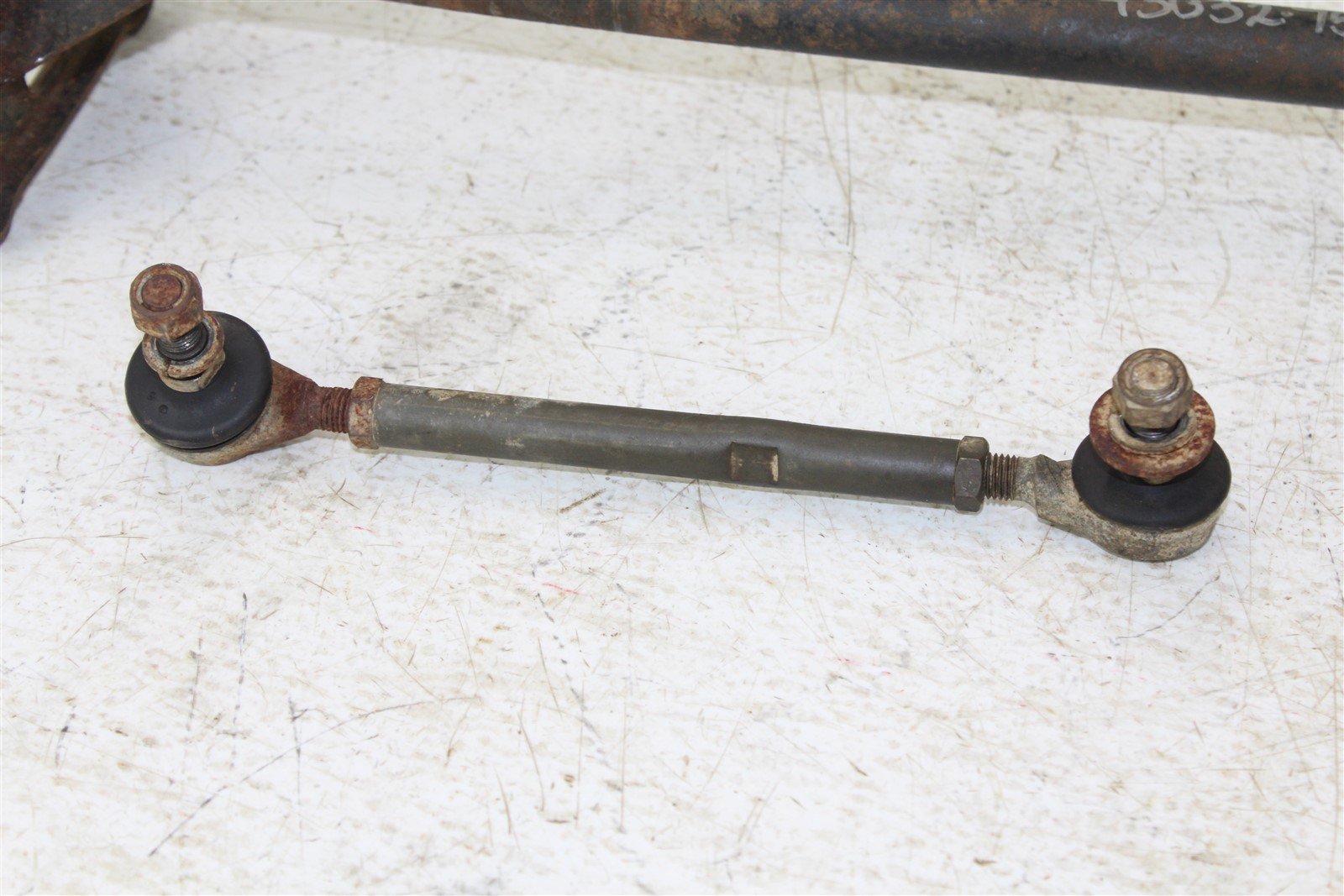 1985 Suzuki Quad Runner LT 185 Steering Stem Shaft w/ Tie Rods