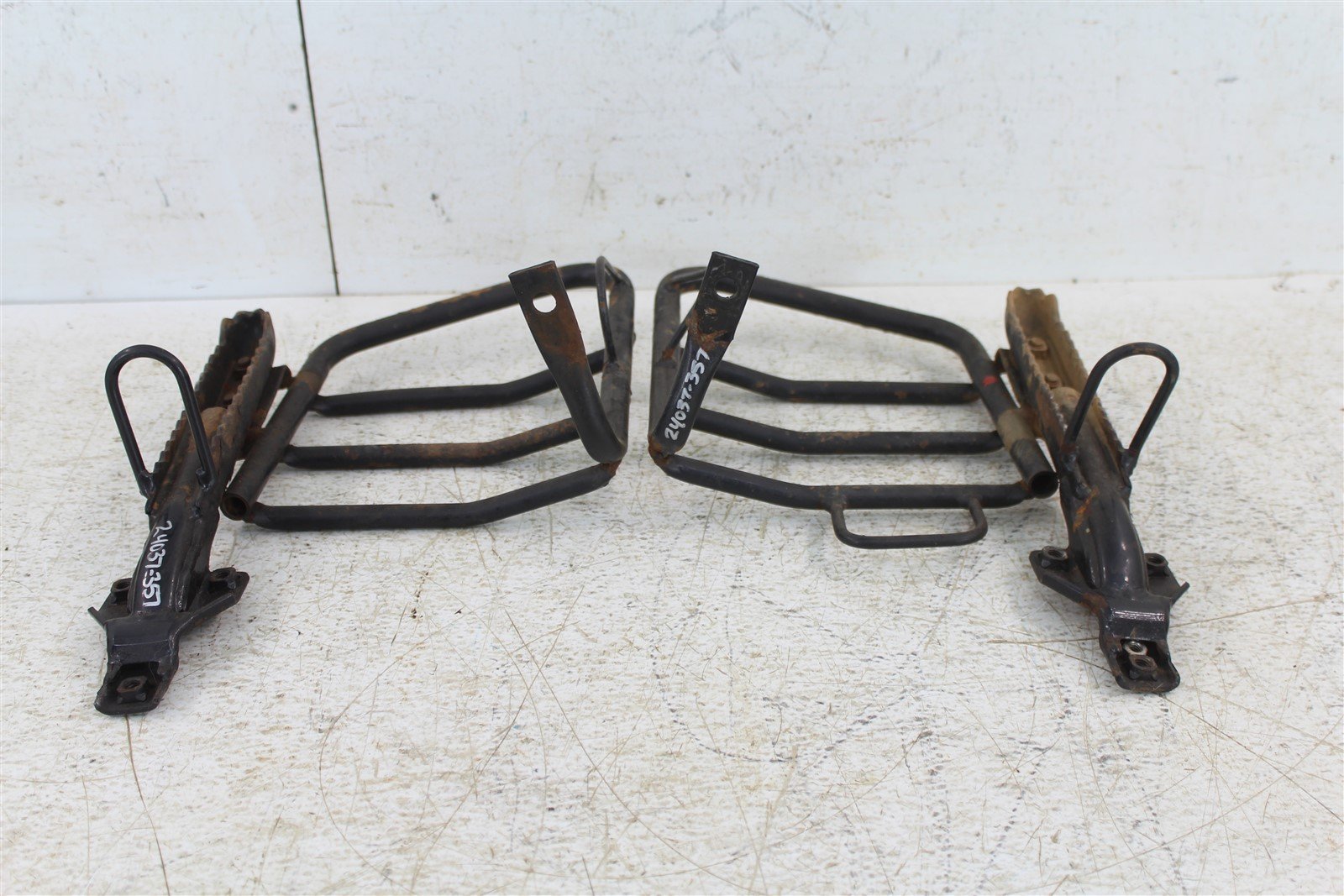 2005 Kawasaki Bayou 250 Foot Pegs Rests Set Heel Guards Frames