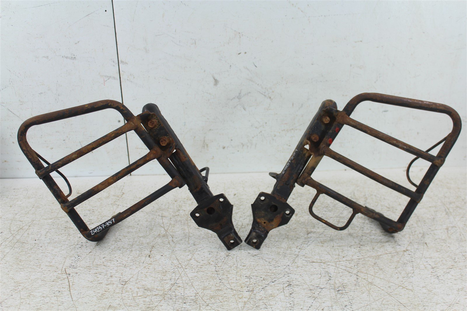 2005 Kawasaki Bayou 250 Foot Pegs Rests Set Heel Guards Frames