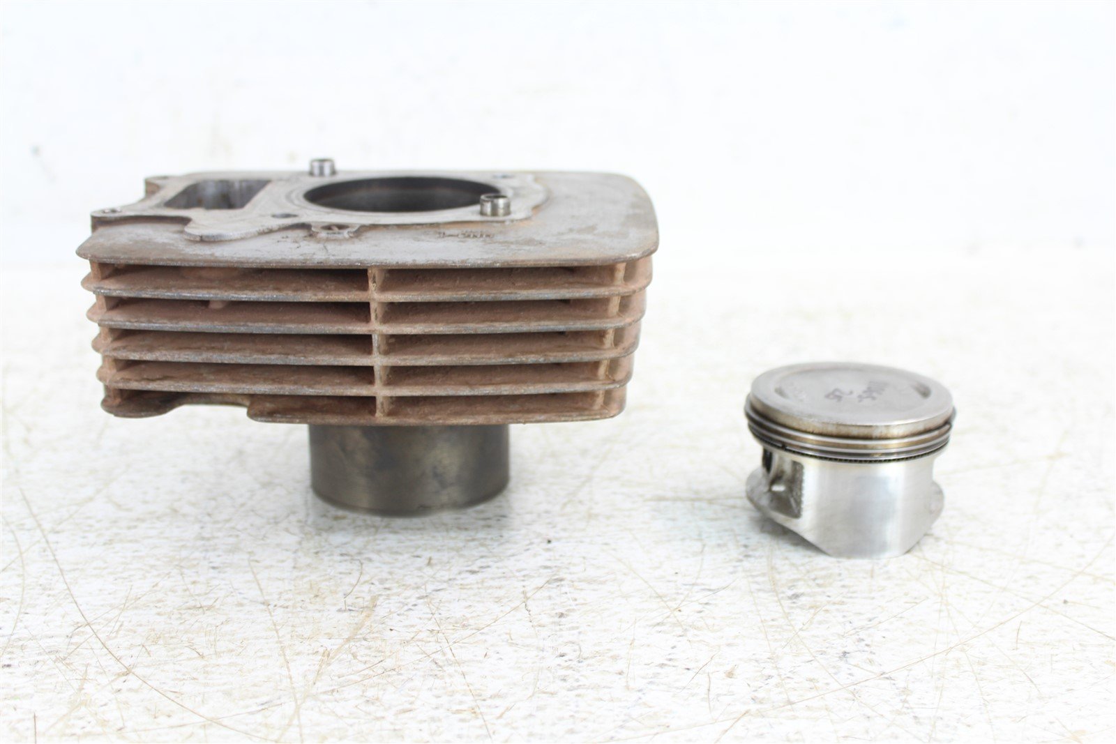 2005 Honda TRX 250EX Engine Cylinder Jug Piston