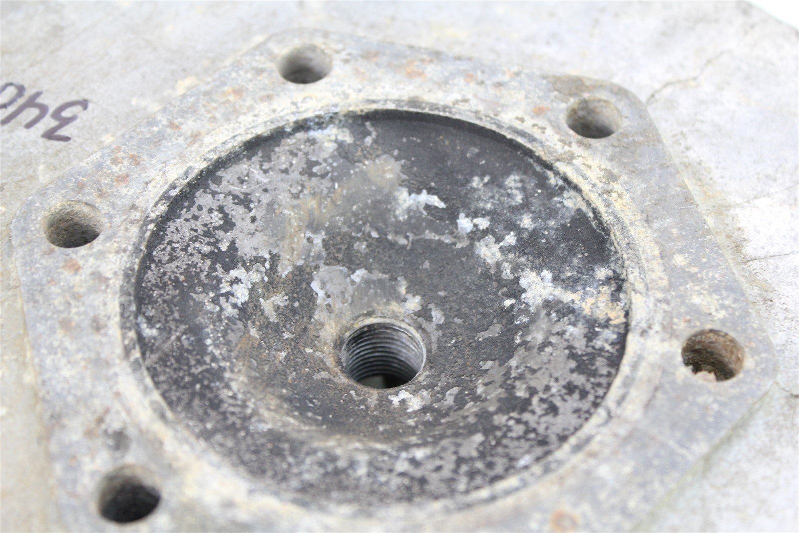 2000 Polaris Xplorer 250 4x4 Cylinder Head Dome