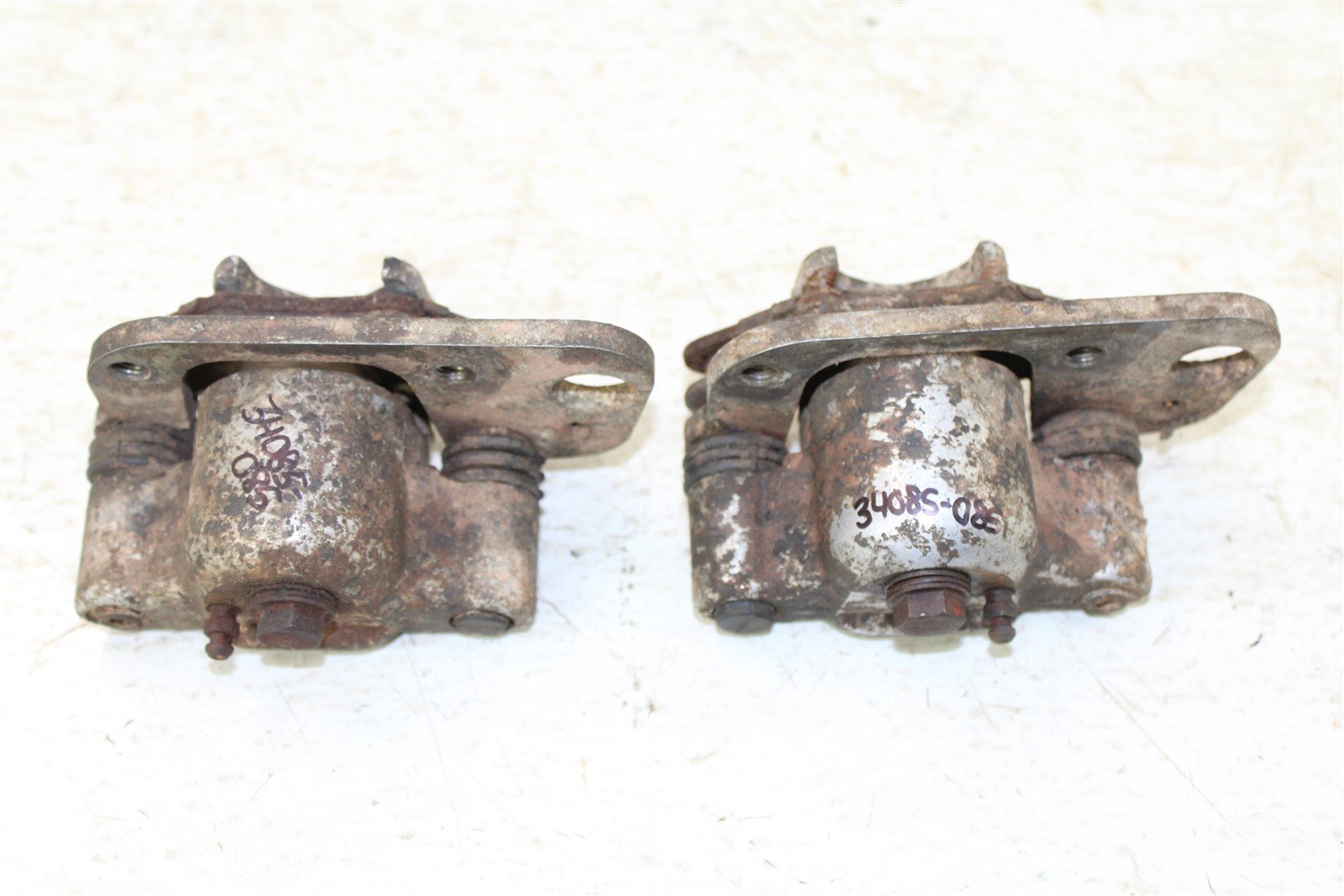 2005 Polaris Scrambler 500 Front Brake Calipers Left Right
