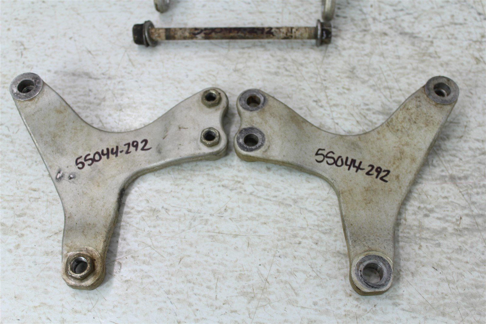 2009 Yamaha YZ 250F Motor Mounts Engine Brackets Hardware
