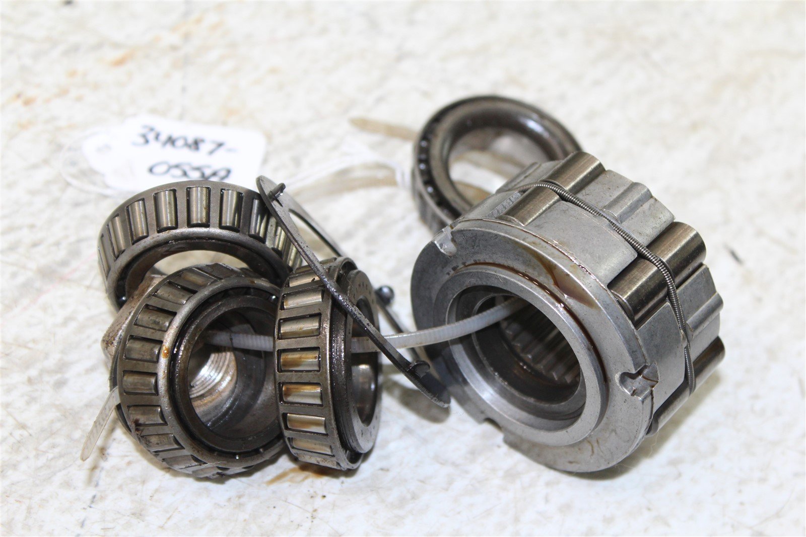 1995 Polaris Sportsman 400 4x4 Front Axle Hilliard Clutch Bearings Cage