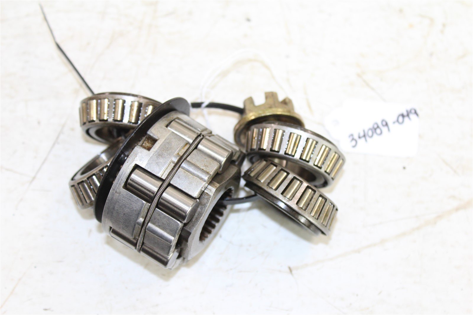 2000 Polaris Xplorer 400 4x4 Front Axle Clutch Hilliard Bearings Cage