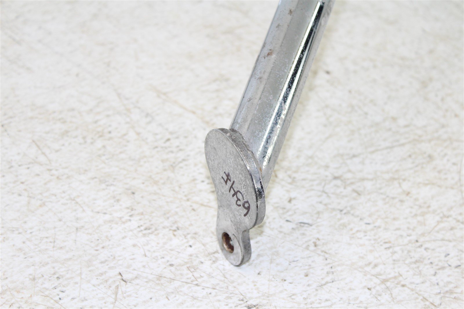 2013 Harley Davidson Road Glide Ultra FLTRU Highway Peg Mounts Drop Crash Bar