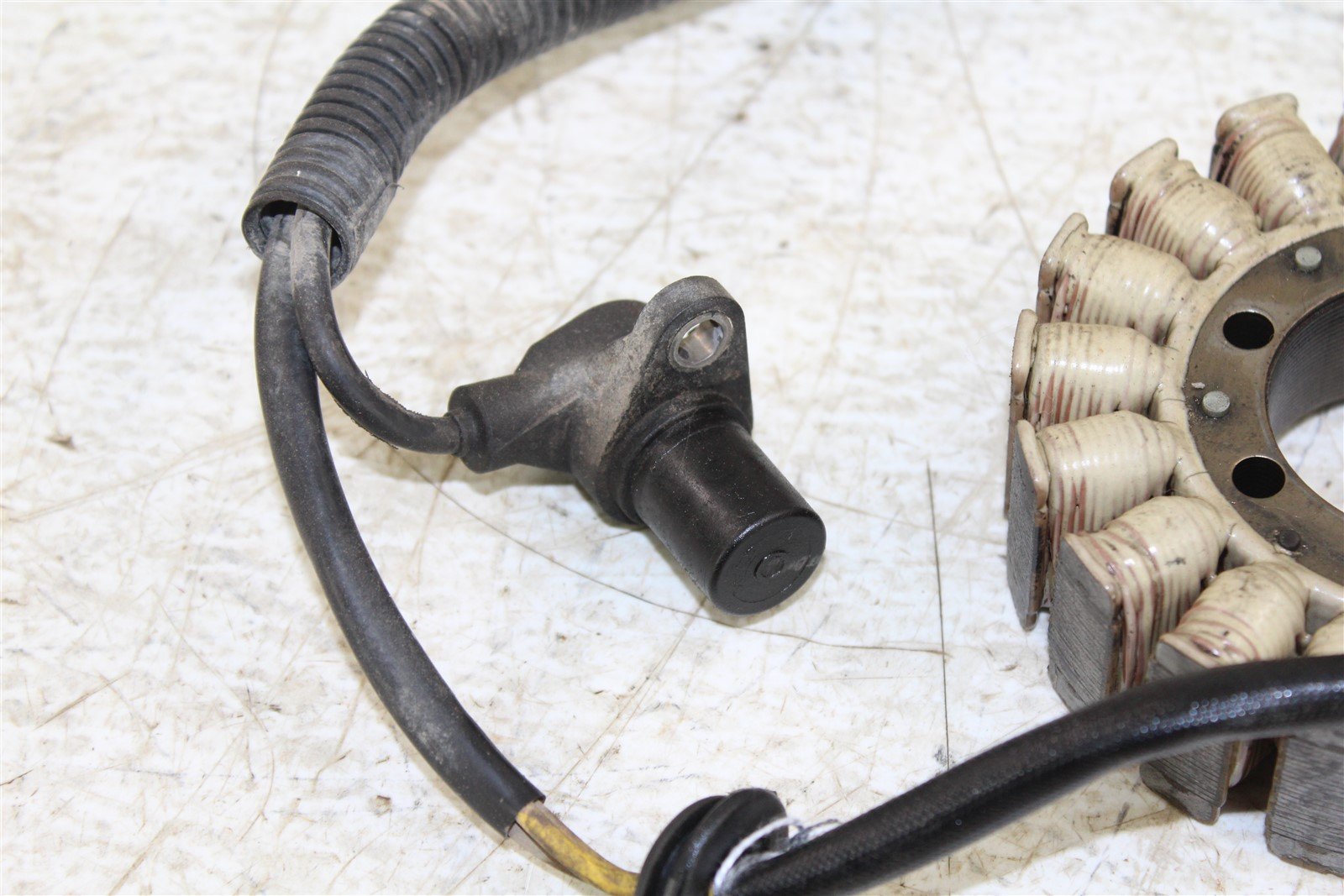 2005 Can Am Bombardier Outlander 400 MAX Stator Magneto Generator Coil